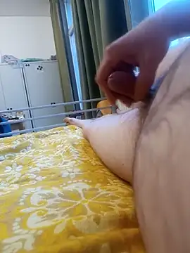 awesome-dirty-dick online show from 09-29-25, 04:45