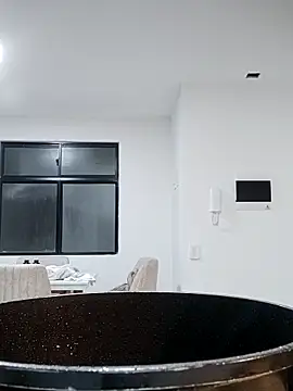  Prinscarlet  online show from 04-19-26, 03:50