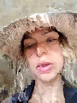 Snapshot of Karolgood3 chatting on 06-29-26, 07:36 Karolgood3 online show from 06-29-26, 07:36