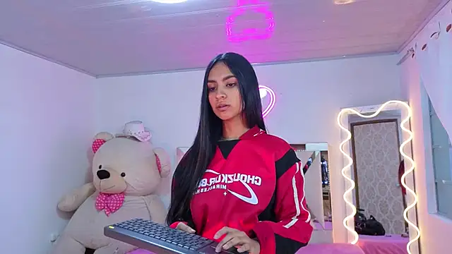 Jazmin tay online show from 11-30-25, 11:58