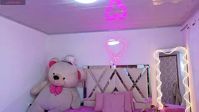 Jazmin tay online show from 12-01-25, 11:48