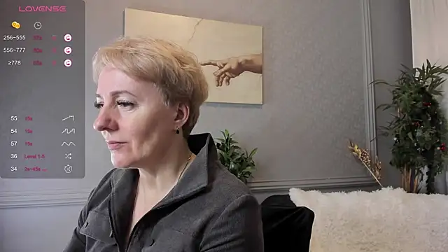 Nika Smit online show from 12-24-24, 09:06