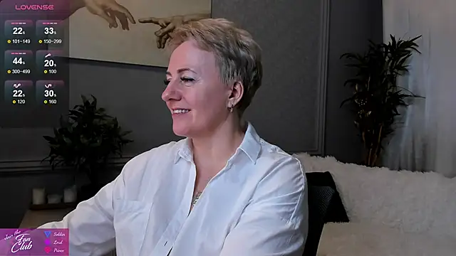 Nika Smit online show from 03-01-25, 08:34