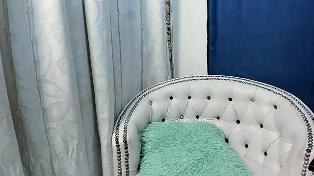 Analia18  online show from 02-23-25, 12:37