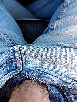 Snapshot of ManuRod1981 chatting on 01-19-26, 01:04 ManuRod1981 online show from 01-19-26, 01:04