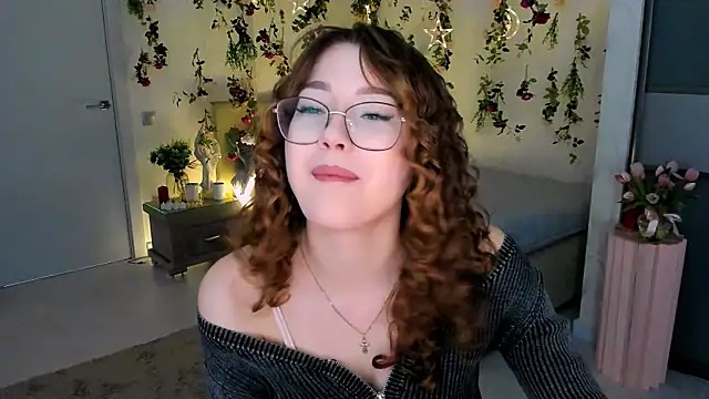 Snapshot of SereneFlame chatting on 04-29-26, 05:30 SereneFlame online show from 04-29-26, 05:30
