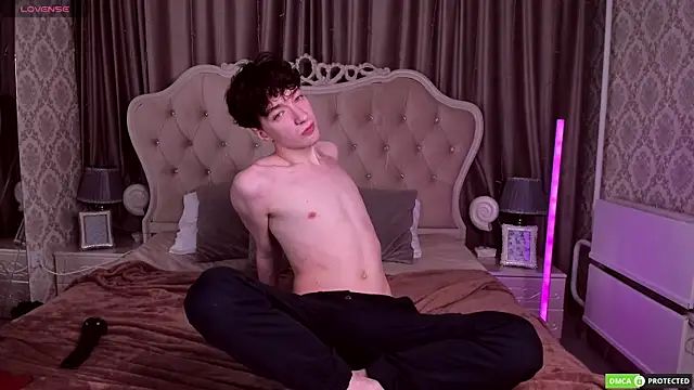 TrevorBenson online show from 09-22-25, 06:10