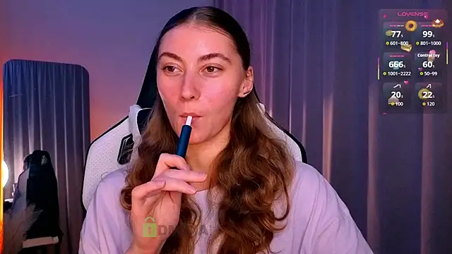 lady curls online show from 11-17-25, 10:04