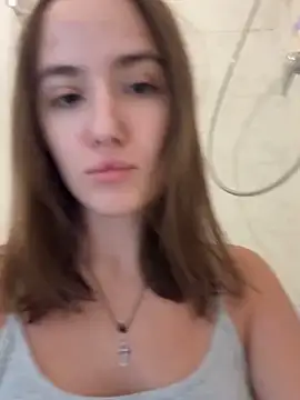 Snapshot of EmilyWi_ chatting on 10-01-25, 02:23 EmilyWi  online show from 10-01-25, 02:23
