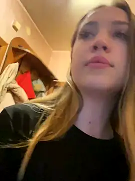 Emily the temptress  online show from 12-01-24, 08:31