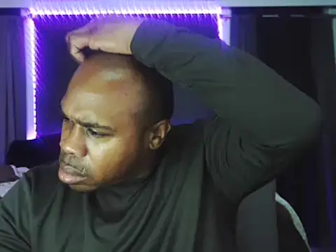 Dcrush17 online show from 12-19-24, 10:56