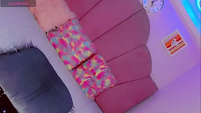 OSMARIEL SWEETT online show from 12-07-24, 07:49