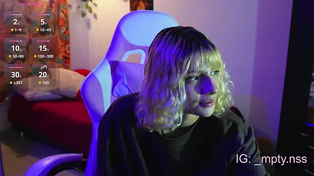 HiScarlett online show from 09-20-25, 10:55