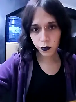 Snapshot of LetiTrans chatting on 03-10-26, 12:37 LetiTrans online show from 03-10-26, 12:37