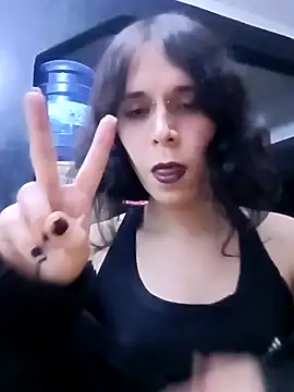 Snapshot of LetiTrans chatting on 03-16-26, 05:55 LetiTrans online show from 03-16-26, 05:55