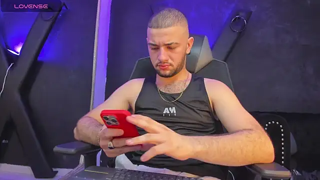 MaximusDick1  online show from 09-12-25, 03:50