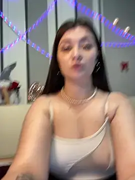 Jadelli online show from 02-07-25, 09:58