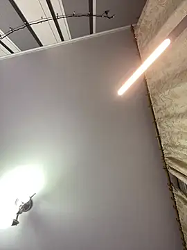 Jadelli online show from 02-24-25, 09:41