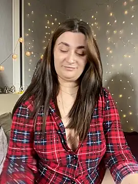 Jadelli online show from 11-30-25, 08:13