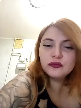 Snapshot of SckayilaGray chatting on 12-22-24, 06:26 SckayilaGray online show from 12-22-24, 06:26