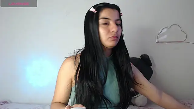 sofi soft  online show from 11-22-25, 04:06