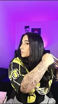 Pauilina online show from 04-21-26, 09:28