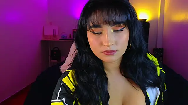 Pauilina online show from 07-27-26, 07:54