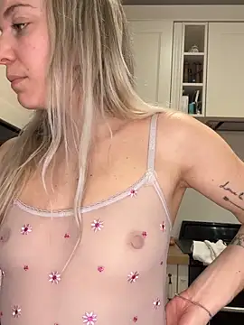 carlaaa online show from 02-10-26, 09:19