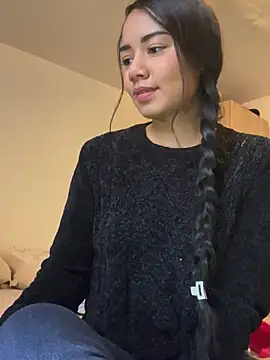 Snapshot of _Luana chatting on 12-27-24, 09:17 Luana online show from 12-27-24, 09:17