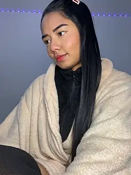 Snapshot of _Luana chatting on 01-15-25, 12:58 Luana online show from 01-15-25, 12:58