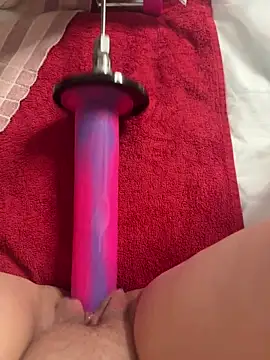 luisa1 online show from 11-28-25, 08:00