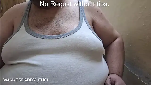 Snapshot of WANKERDADDY_EH01 chatting on 12-03-24, 10:39 WANKERDADDY EH01 online show from 12-03-24, 10:39