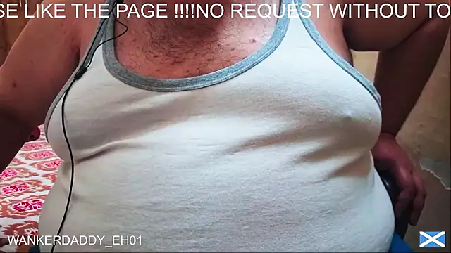 Snapshot of WANKERDADDY_EH01 chatting on 02-15-25, 05:28 WANKERDADDY EH01 online show from 02-15-25, 05:28