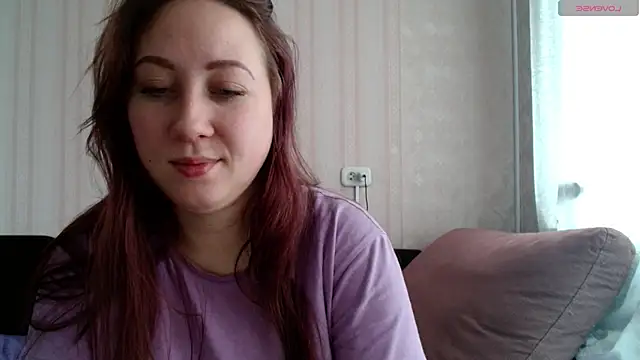 Snapshot of KellyCrystall chatting on 01-05-25, 07:38 KellyCrystall online show from 01-05-25, 07:38
