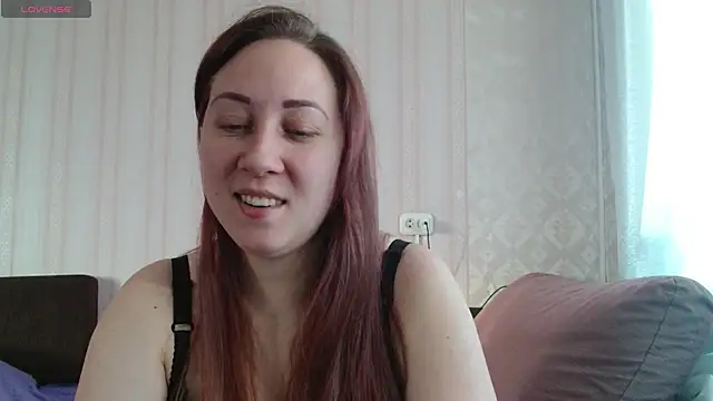 Snapshot of KellyCrystall chatting on 01-19-25, 05:58 KellyCrystall online show from 01-19-25, 05:58
