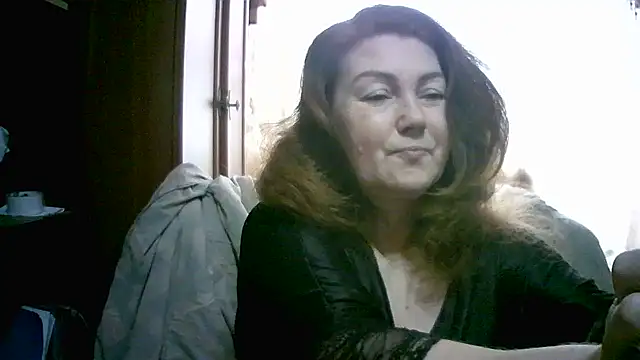 Madame-Butterfly online show from 12-14-25, 07:47