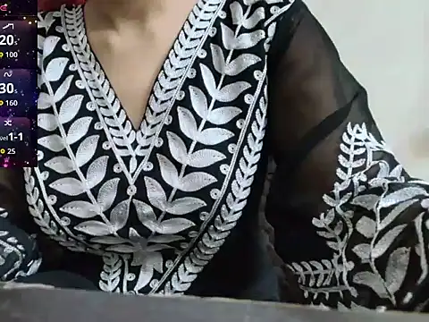 Snapshot of Reika_01 chatting on 03-16-26, 01:55 Reika 01 online show from 03-16-26, 01:55