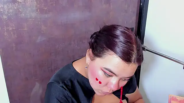 klhoe boobs online show from 04-26-26, 03:59