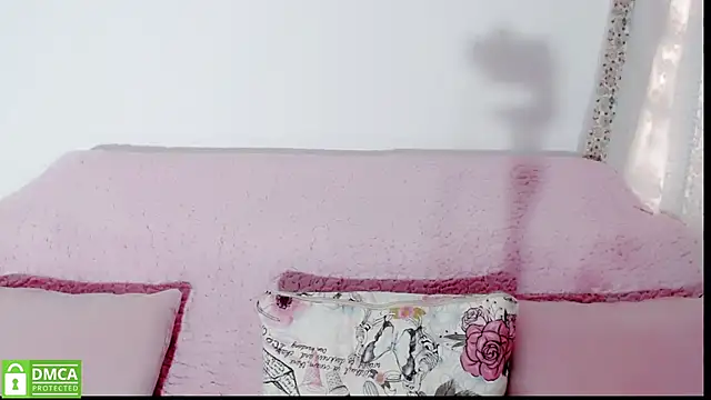 mariana katto online show from 11-12-25, 05:57