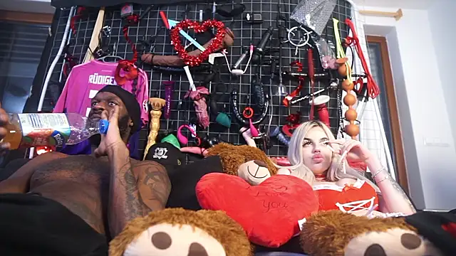 MacTroy online show from 02-11-26, 11:21