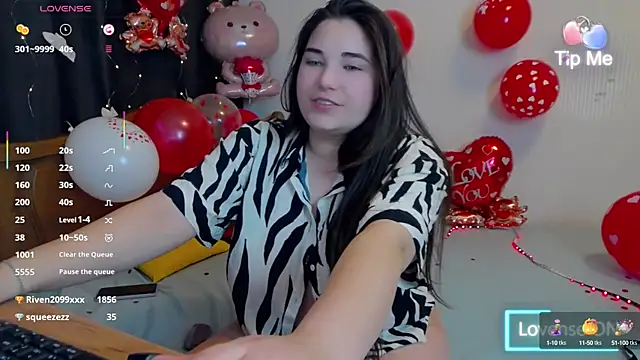 Lillianhot68 online show from 02-14-25, 02:54