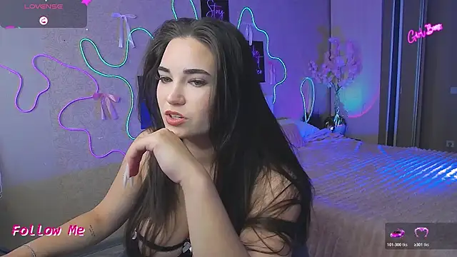 Snapshot of Lillianhot68 chatting on 07-15-26, 06:51 Lillianhot68 online show from 07-15-26, 06:51