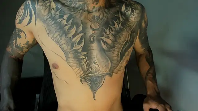 Travistanner 28 online show from 04-26-26, 08:50