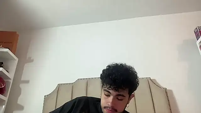 Snapshot of LFR29 chatting on 01-30-25, 12:39 LFR29 online show from 01-30-25, 12:39