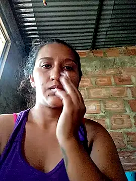 Snapshot of Loren_sw chatting on 12-21-24, 01:53 Loren sw online show from 12-21-24, 01:53