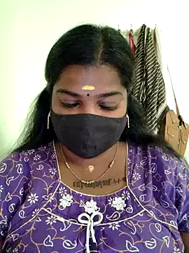 Snapshot of sulekha-mallu chatting on 01-27-25, 03:26 sulekha-mallu online show from 01-27-25, 03:26