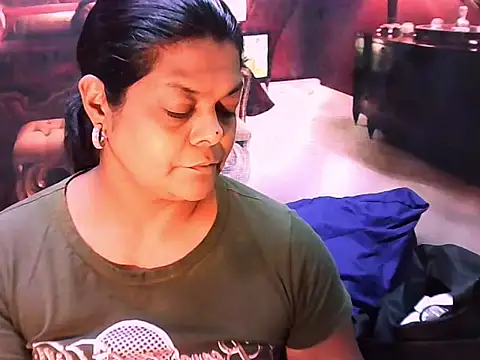 indianCherryPie online show from 03-12-26, 05:24