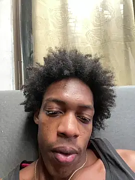 Snapshot of LarryCollin chatting on 02-15-25, 03:28 LarryCollin online show from 02-15-25, 03:28