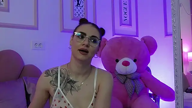 Abby  White online show from 02-04-25, 05:01