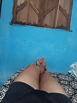 Snapshot of 1995eduardo chatting on 02-18-25, 11:52 1995eduardo online show from 02-18-25, 11:52